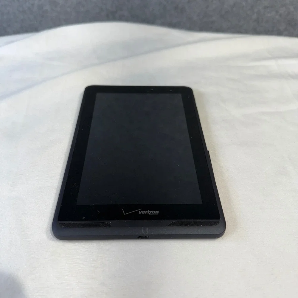 Verizon 4G LTE Tablet Model QMV7B‎ Black